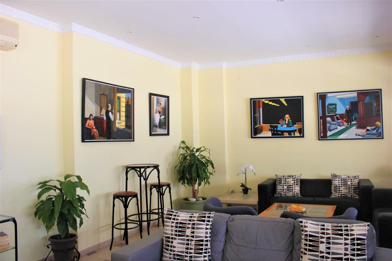 Hotel Cabello Torremolinos Dış mekan fotoğraf